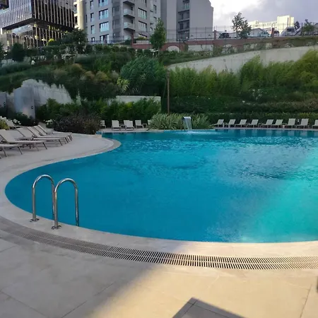 Luxury Family-balcony In Sisli Turkey *